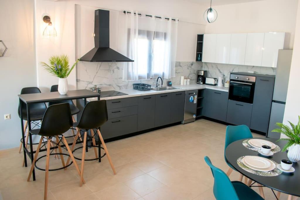 Md Residence Near The Beach W Bbq And Private Parking Херсониссос Экстерьер фото